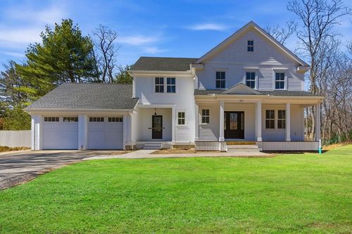 105 Prescott Rd, Concord, MA, 01742-1935 | Card Image