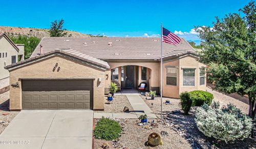 1078 W Bosch Dr, Green Valley, AZ, 85614-6183 | Card Image