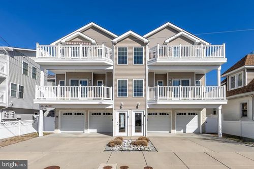 2-311 W Cresse Ave, WILDWOOD, NJ, 08260-1417 | Card Image