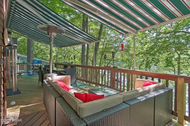 Deck2 | Image 52