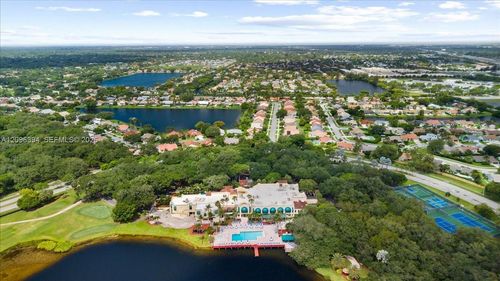 105-1830 Sabal Palm Dr, Davie, FL, 33324-5935 | Card Image
