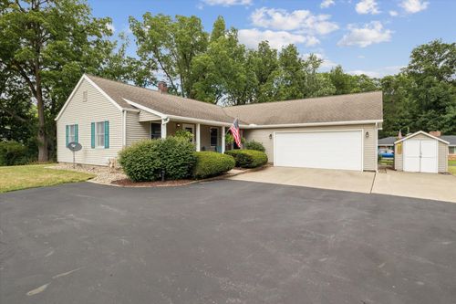 3423 Niles Rd, Saint Joseph, MI, 49085-9601 | Card Image