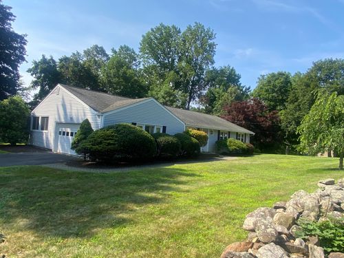 15 So Meadow Drive, Danbury, CT, 06811 | Card Image