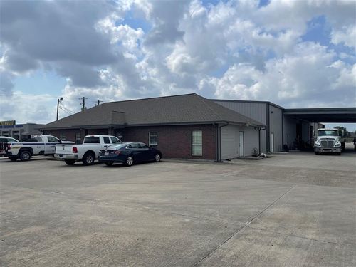 2906 E Napoleon St, Sulphur, LA, 70663-3708 | Card Image