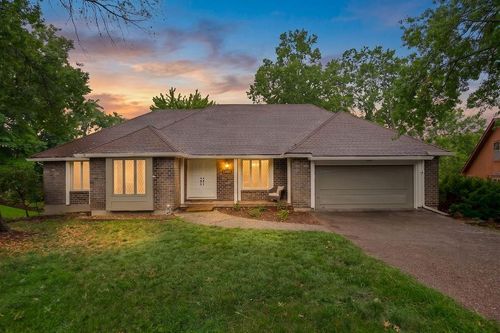 5768 Cottage Ave, Kansas City, MO, 64133-3638 | Card Image