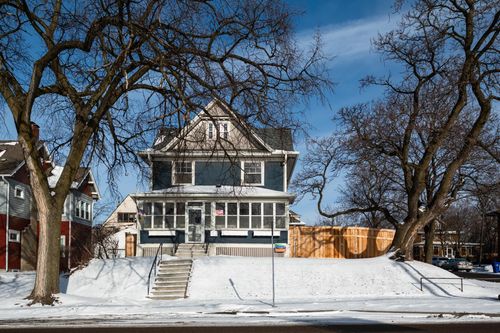 865 Saint Clair Ave, Saint Paul, MN, 55105-3211 | Card Image