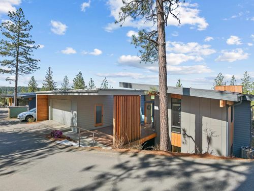 2336 W 1st Ave, Spokane, WA, 99201-5906 | Card Image