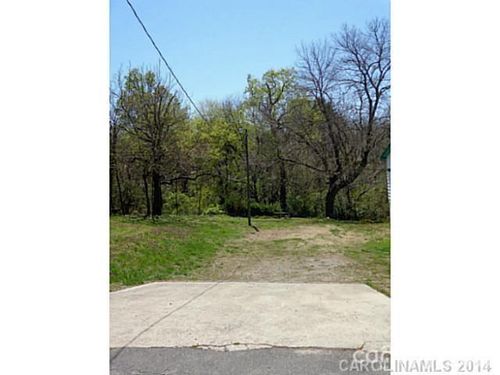 229 Eden Street, Davidson, NC, 28036 | Card Image