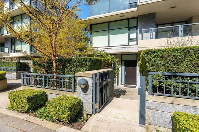 TH16 - 6063 Iona Dr, Townhouse with 2 bedrooms, 2 bathrooms and 2 parking in Vancouver BC | Image 5