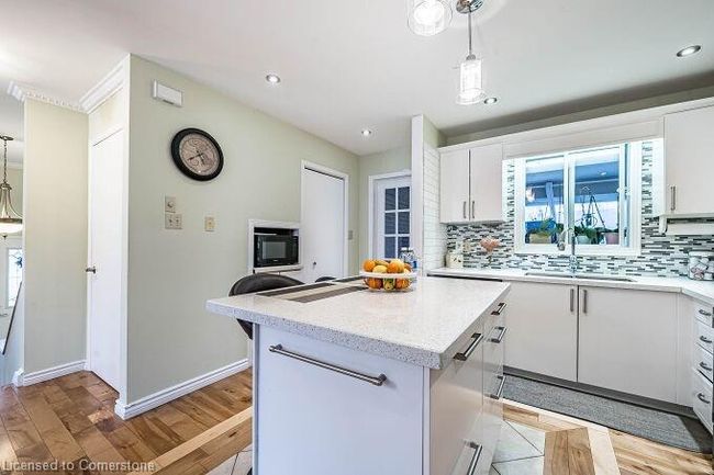 136 Patterson St, House other with 5 bedrooms, 2 bathrooms and 6 parking in Beeton ON | Image 20