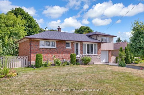 17 Phair Ave, Courtice, ON, L1E2W5 | Card Image