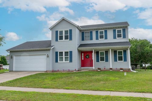 50638 Covered Bridge Dr, Granger, IN, 46530-8239 | Card Image