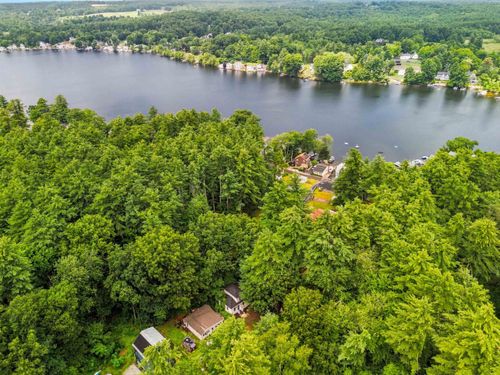 13 Charlestown Pl, Derry, NH, 03038-4031 | Card Image