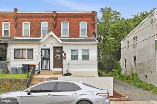 215 E 13th St, CHESTER, PA, 19013-3937 | Card Image