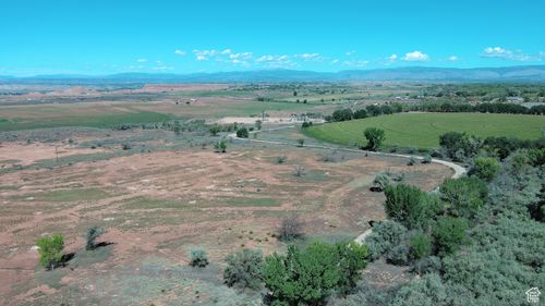 5339 E Highway 40, Fort Duchesne, UT, 84026 | Card Image