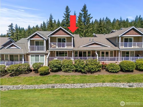 b4-211 E Sterling Dr, Allyn, WA, 98524-7721 | Card Image