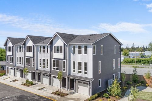 apt-a3-15726 40th Ave W, Lynnwood, WA, 98087-1450 | Card Image