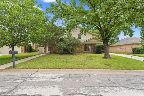 4007 Ridgebrook Dr, Arlington, TX, 76015-4030 | Card Image