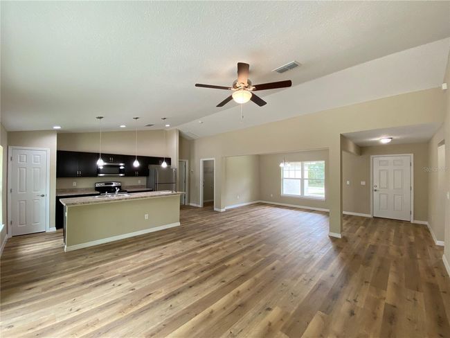 2352 Sw 168 Th Loop, House other with 3 bedrooms, 2 bathrooms and null parking in Ocala FL | Image 6
