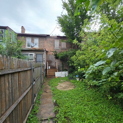 10706 S Langley Ave, Chicago, IL, 60628-3811 | Card Image