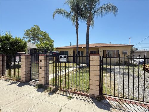 818 E C St, Colton, CA, 92324-2602 | Card Image