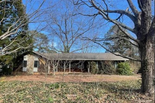 3346 San Antonio Dr, Snellville, GA, 30039-6975 | Card Image