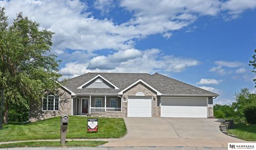 2005 Hedgeapple Cir, Plattsmouth, NE, 68048-5679 | Card Image