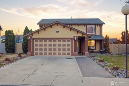 5008 Polo Ln, Pasco, WA, 99301-7821 | Card Image