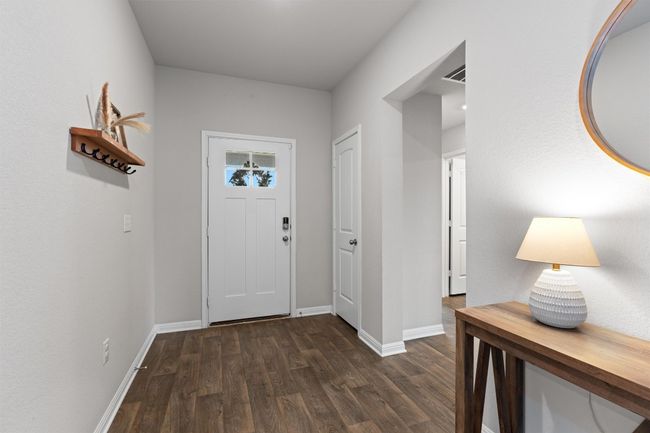 268 Bunting Lane, House other with 4 bedrooms, 2 bathrooms and 2 parking in Bertram TX | Image 4