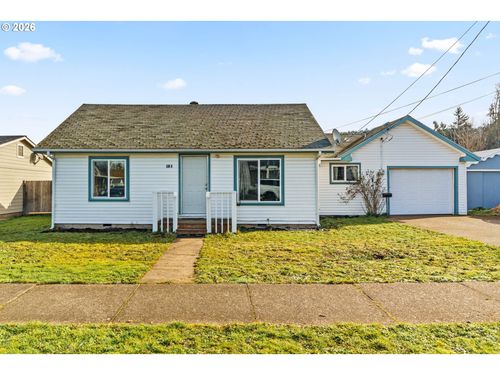 910 S 10th St, Cottage Grove, OR, 97424-2530 | Card Image