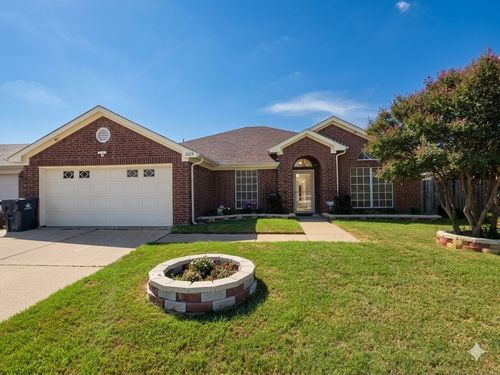 1629 Loveland Drive, Arlington, TX, 76018 | Card Image