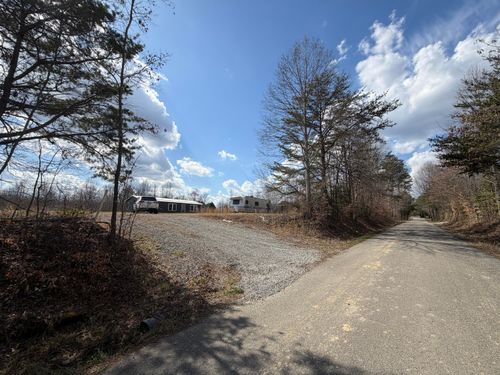 1801 River Road, Williamsburg, KY, 40769 | Card Image