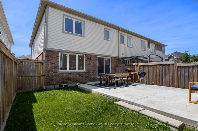 173 W Oak Trail, House attached with 3 bedrooms, 3 bathrooms and 1 parking in Kitchener ON | Image 36