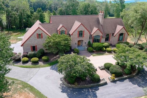 7 Gap View Dr, Blairstown, NJ, 07825-2000 | Card Image