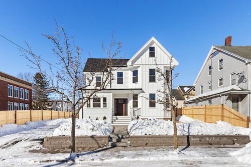 47 Holton St, Medford, MA, 02155-3552 | Card Image