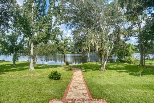 820 S Lakeshore Dr, Valdosta, GA, 31605-6429 | Card Image