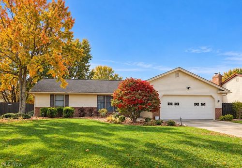 833 Trailwood Dr, Boardman, OH, 44512-5006 | Card Image