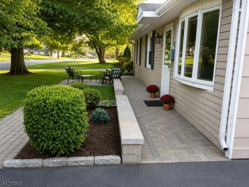 53 Harry Rd, Bridgewater, NJ, 08807-3165 | Card Image