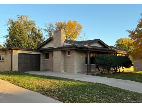 2574 S Dexter St, Denver, CO, 80222-6520 | Card Image