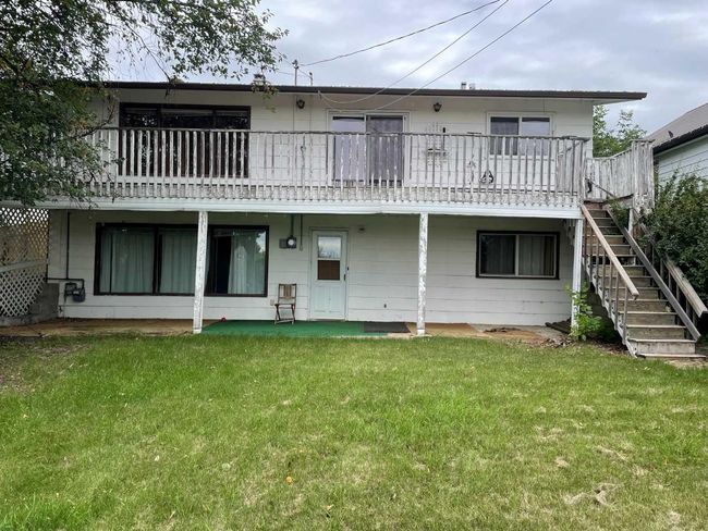 11105 108 Ave, House other with 4 bedrooms, 2 bathrooms and 5 parking in Fairview AB | Image 12