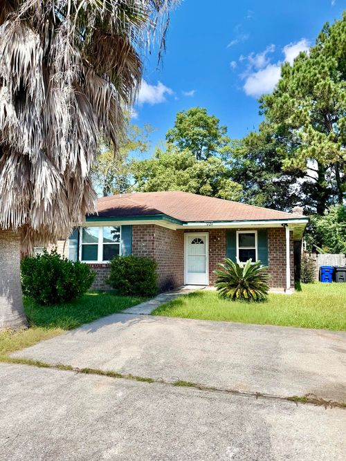7724 Suzanne Drive, North Charleston, SC, 29418 | Card Image