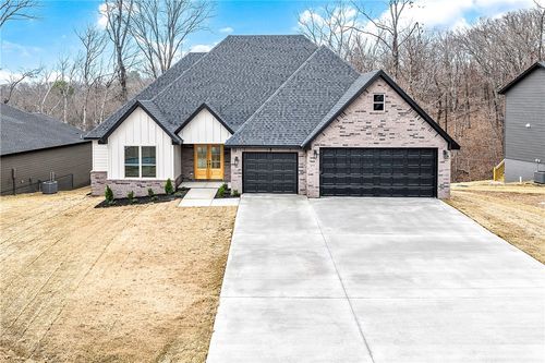 10 York Dr, Bella Vista, AR, 72714-2511 | Card Image