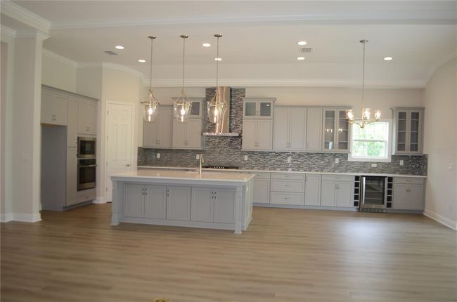Kitchen Area | Image 7