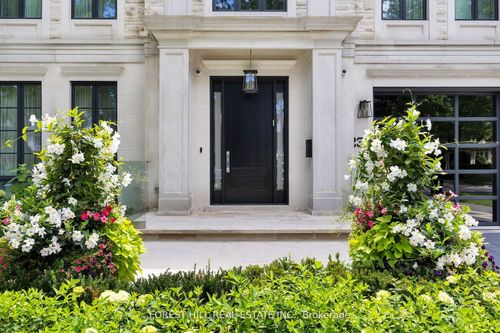 239 Cortleigh Blvd, Toronto, ON, M5N1P8 | Card Image