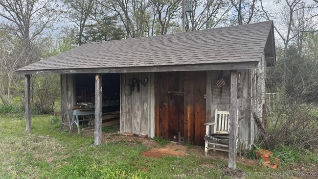 24252 Independence Rd, House other with 2 bedrooms, 1 bathrooms and null parking in Heavener OK | Image 13