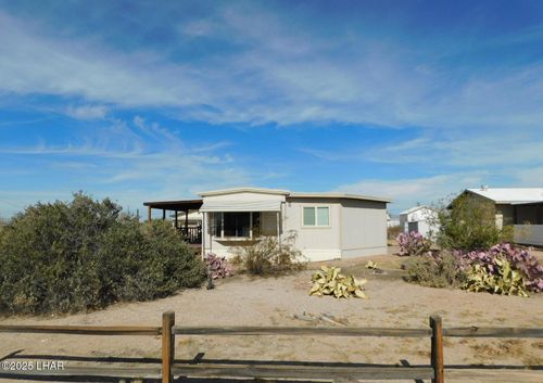 25571 Pendleton Way, Bouse, AZ, 85325 | Card Image