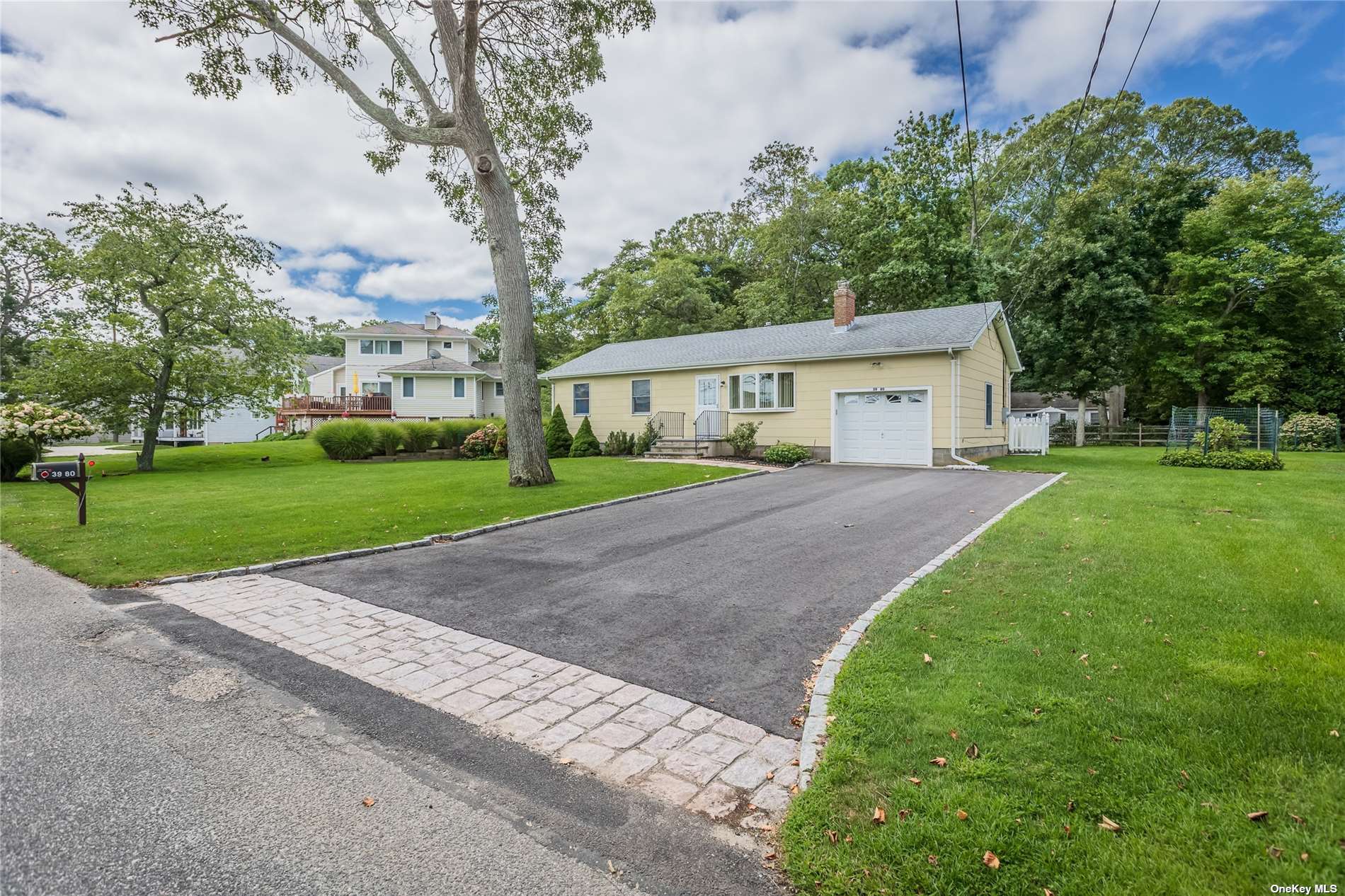 Bay Shore Rd, Greenport, NY 11944