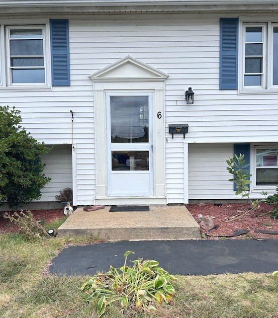 Grant St, Peabody, MA 01960