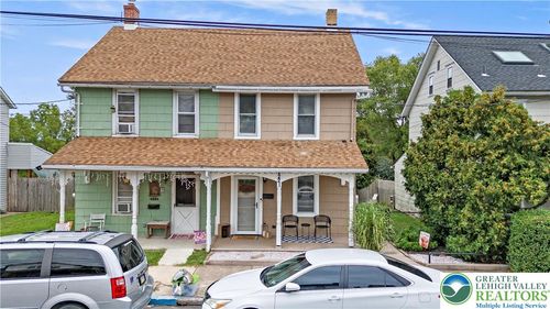 2221 N 1st Ave, Whitehall, PA, 18052-3905 | Card Image
