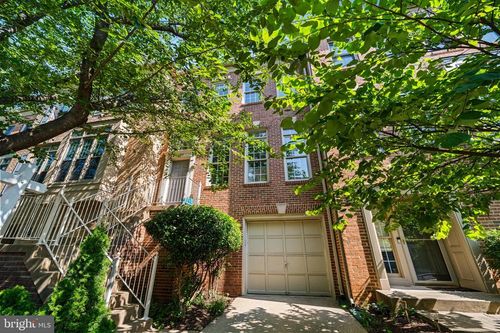 4689 Kirkpatrick Ln, ALEXANDRIA, VA, 22311-4915 | Card Image